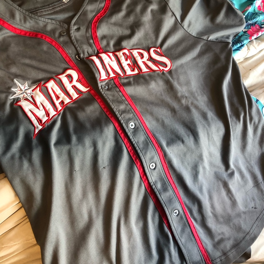 Wrangler Gray and Red Men's Jersey